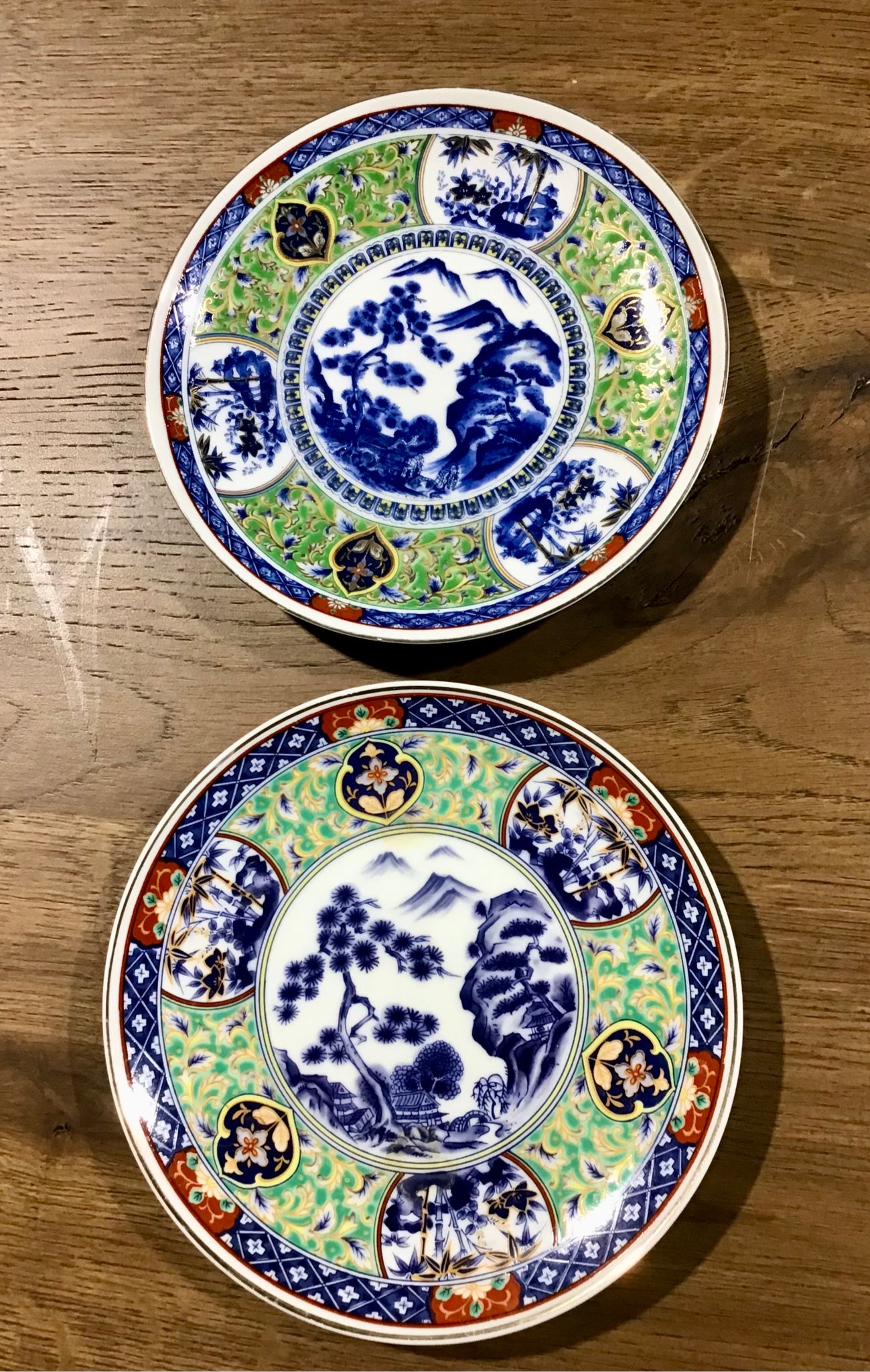 Pair Decorative Imari Plates 6.5"